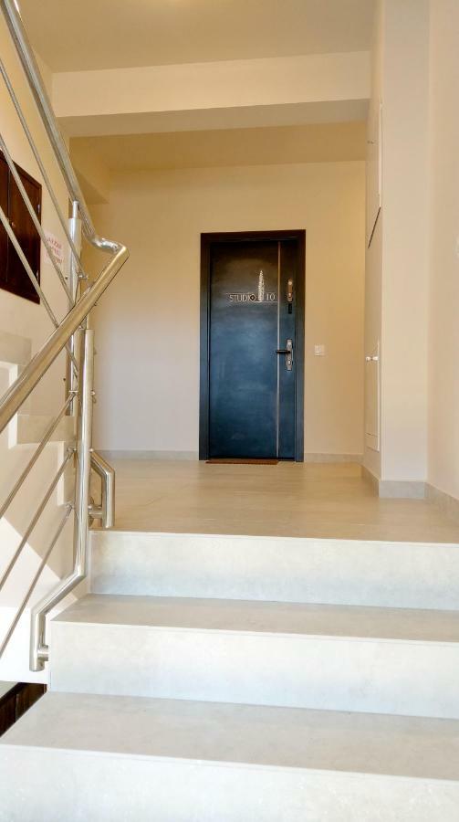 Studio 10 Buşteni Exterior foto